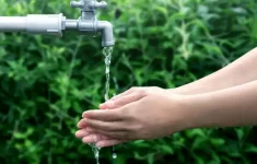 Pemkab Bekasi Salurkan 245 Ribu Liter Air Bersih untuk Warga Terdampak Kekeringan