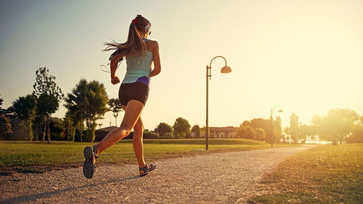 8 Rekomendasi Spot Olahraga di Bekasi yang Nyaman dan Gratis, Cocok buat Jogging hingga Jalan Santai