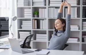 15 Tips Mengatasi Rasa Malas dan Kebiasaan Menunda Pekerjaan, Biar Makin Produktif!