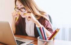 15 Tips Mengatasi Rasa Malas dan Kebiasaan Menunda Pekerjaan, Biar Makin Produktif!