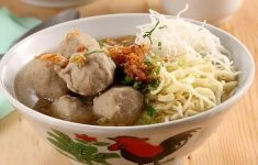 10 Rekomendasi Bakso Enak di Bandung, Ada yang Mulai Rp 5 Ribuan!