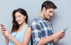 Kehabisan Ide Chat? Ini 15 Gombalan buat PDKT yang Bida Jadi Andalan!
