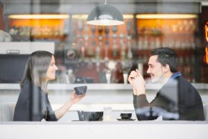 10 Ide Kegiatan First Date yang Seru agar Momen Pertama Makin Berkesan!