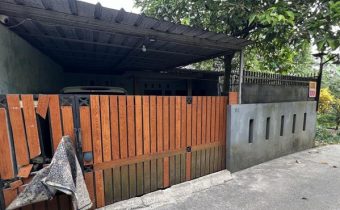Keluarga di Depok Mengaku Diteror Tengga, Pagar Dirusak hingga Diancam Golok