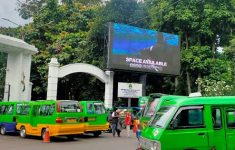Dishub Bogor Ingatkan Sopir Angkot Dilarang Merokok Saat Mengemudi, Pelanggar Diminta Dilaporkan