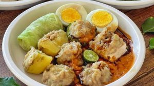 10 Siomay Enak di Bandung yang Terkenal Enak, Ada yang Legendaris!