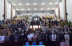 Bekasi Bersholawat Jadi Ikhtiar Perkuat Spiritualitas Warga, Pemkab Ajak Bangun Daerah Lewat Doa