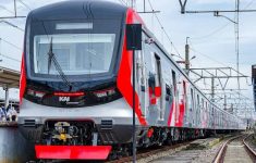 KRL Bogor Berhenti di Stasiun UI, Masinis Disebut Mules dan Perlu ke Toilet